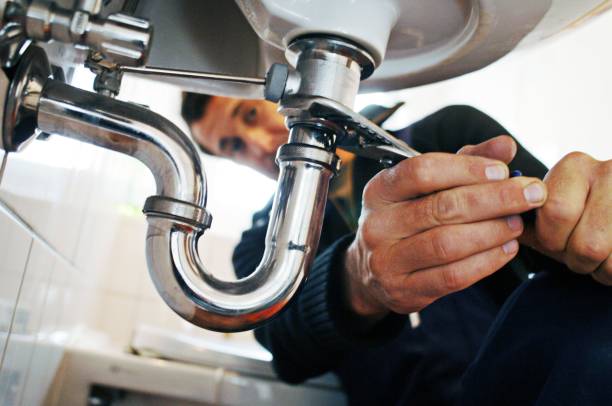 Best Emergency Plumber  in Armada, MI